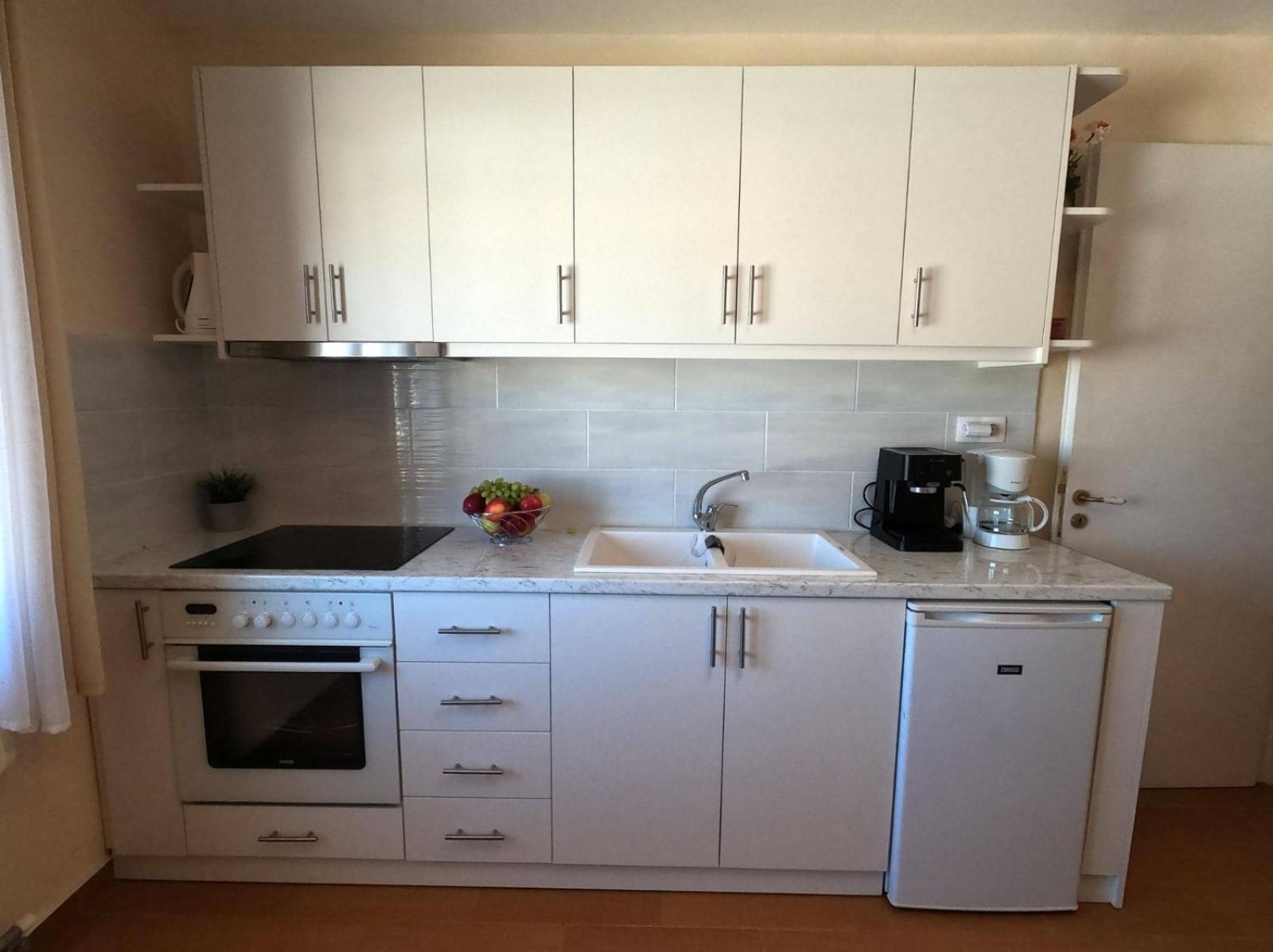Bozikis House! A Cosy Apartment In The City Centre สเกียธอสทาวน์ ภายนอก รูปภาพ